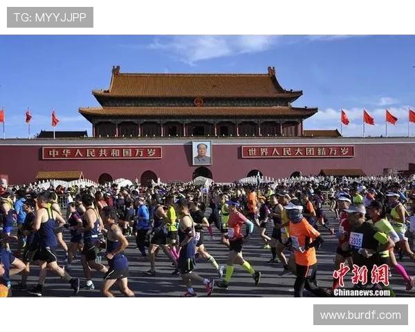 首战告捷却不离场IG基地灯火通明的竞技精神之夜训练室无人离席阿姨热饭